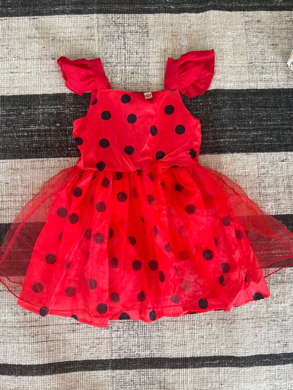 : Girls Red Black Polka Dot Flutter Sleeve Party Dress Size 120